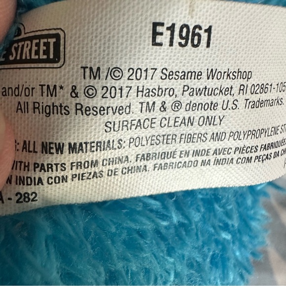 Blue Cookie Monster Plush Toy - Picture 4 of 4